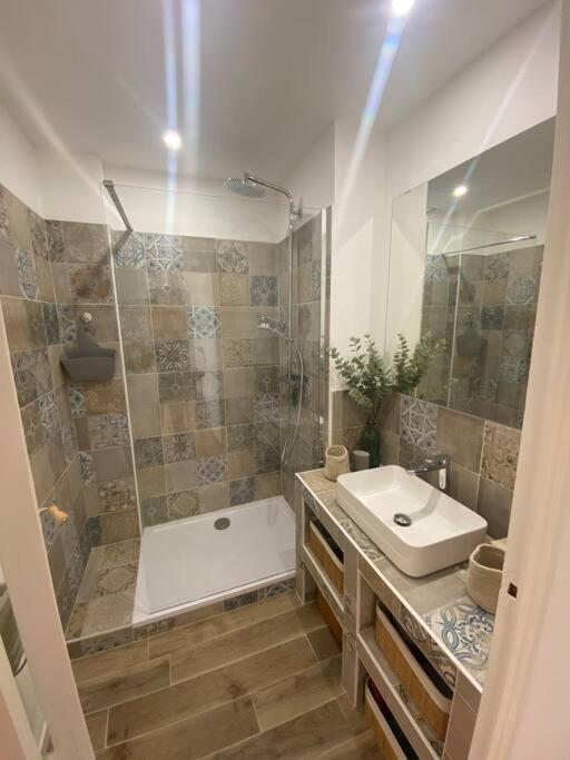 דירות טולון Beau T3 Proche Base Navale Et Ecoles Superieures מראה חיצוני תמונה